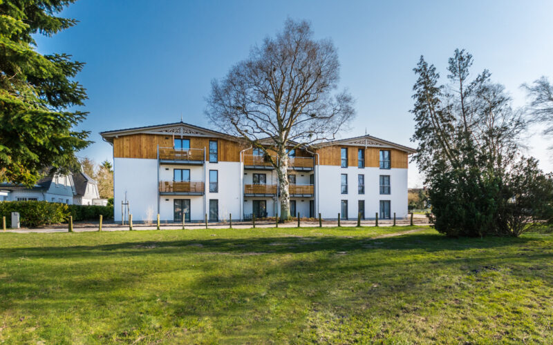 ©Friederike Hegner_2018_FeWo_Prerow Am Park_außen_web-1